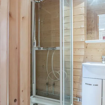 Apartment 2 Bedroom Gorgeous In Sandstad Skipnes